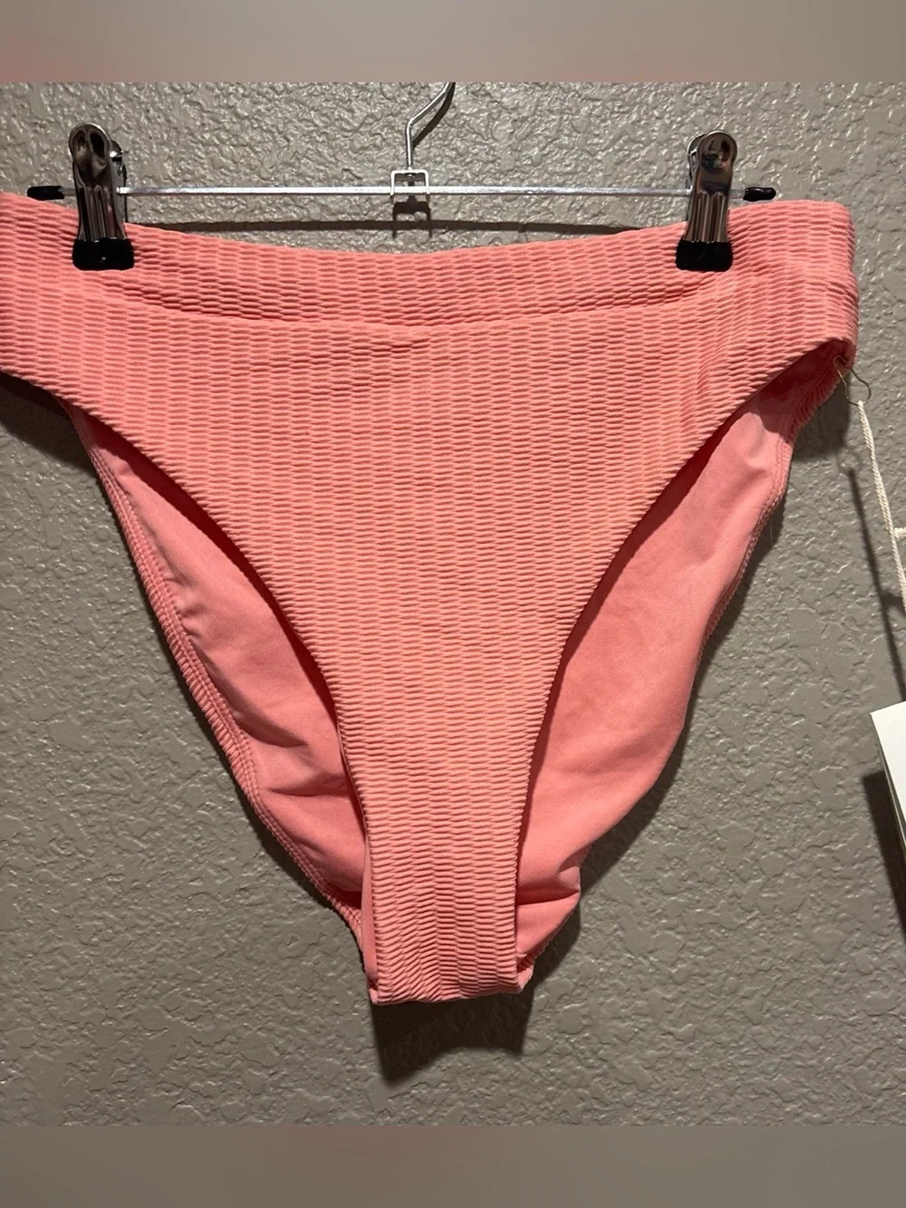 Women’s High-Waist Bikini Bottoms - Pink